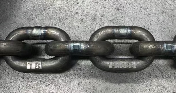 EN818-7-T Hoist Chain view 3